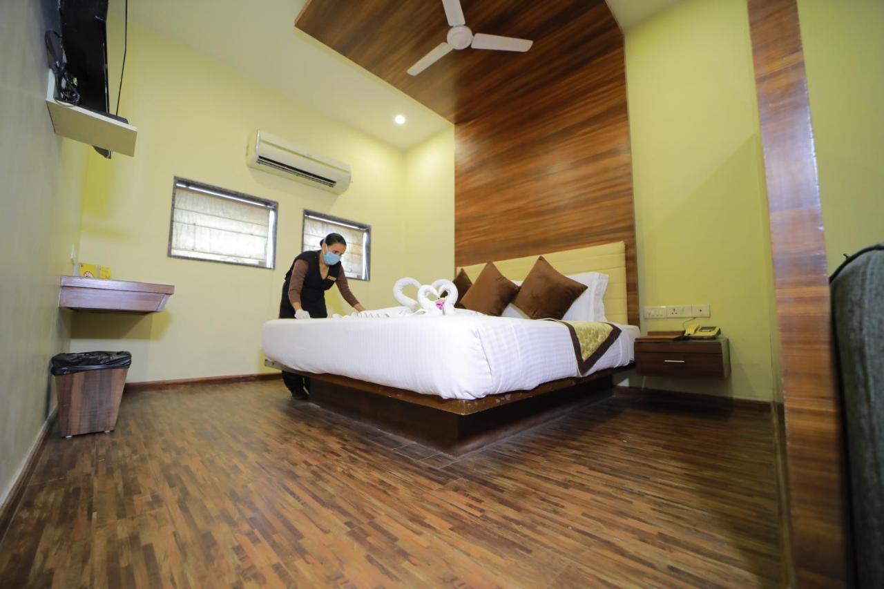 Vijaya Tej Clarks Inn Патна Экстерьер фото
